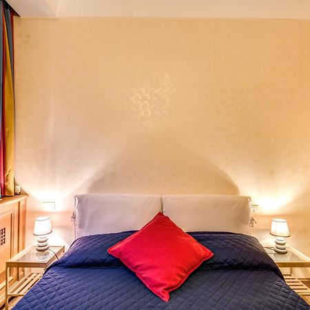 M&L Apartments - Ardesia Colosseo Рим Екстер'єр фото