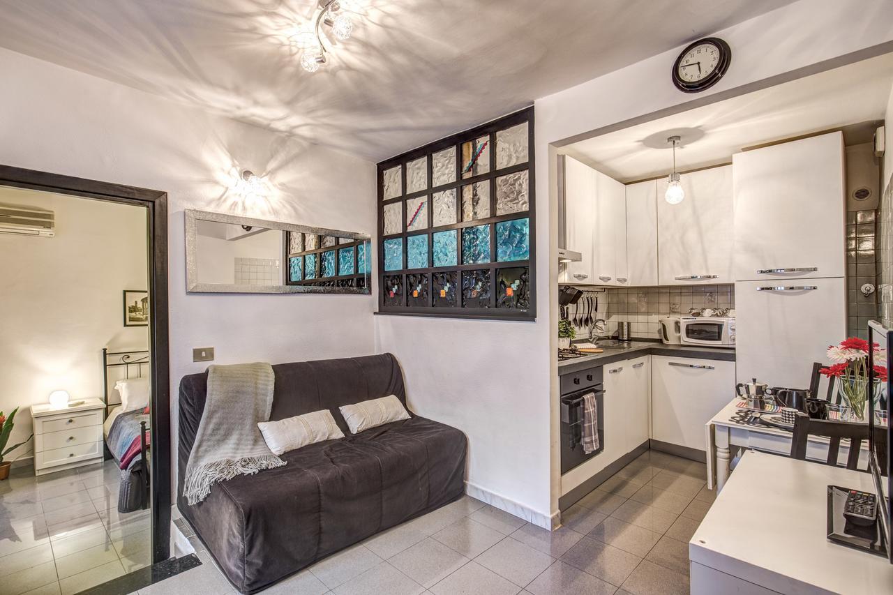 M&L Apartments - Ardesia Colosseo Рим Екстер'єр фото