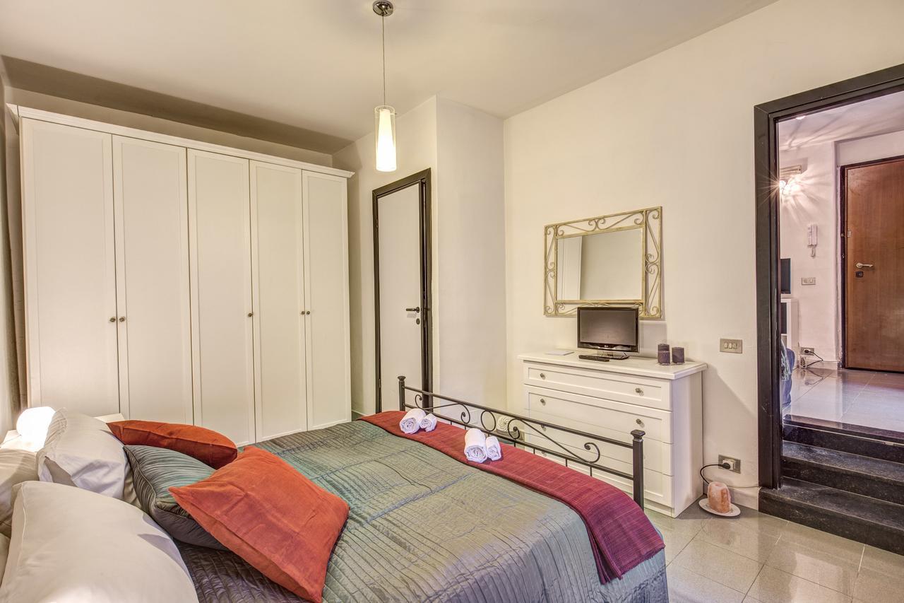 M&L Apartments - Ardesia Colosseo Рим Екстер'єр фото
