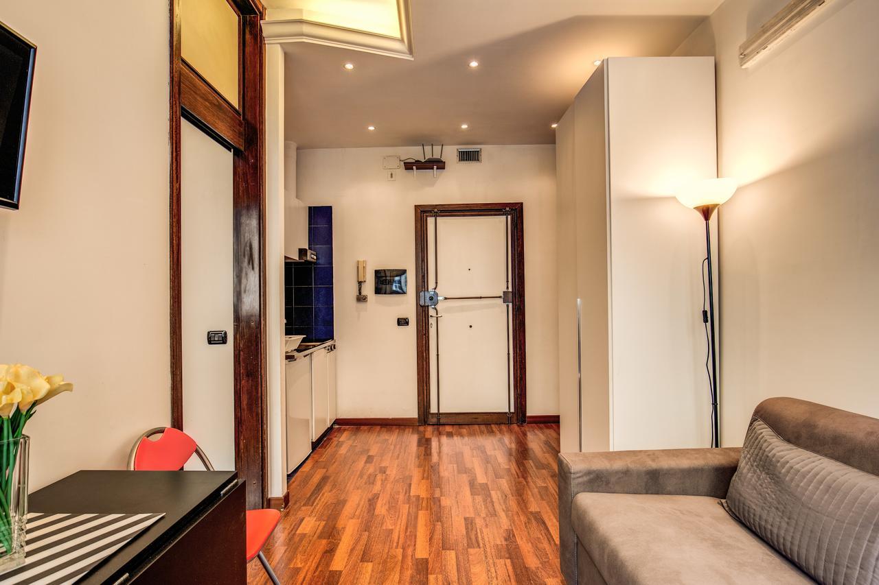 M&L Apartments - Ardesia Colosseo Рим Екстер'єр фото