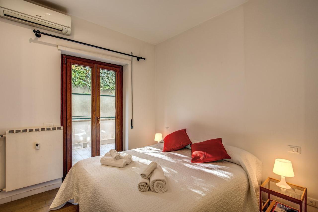 M&L Apartments - Ardesia Colosseo Рим Екстер'єр фото