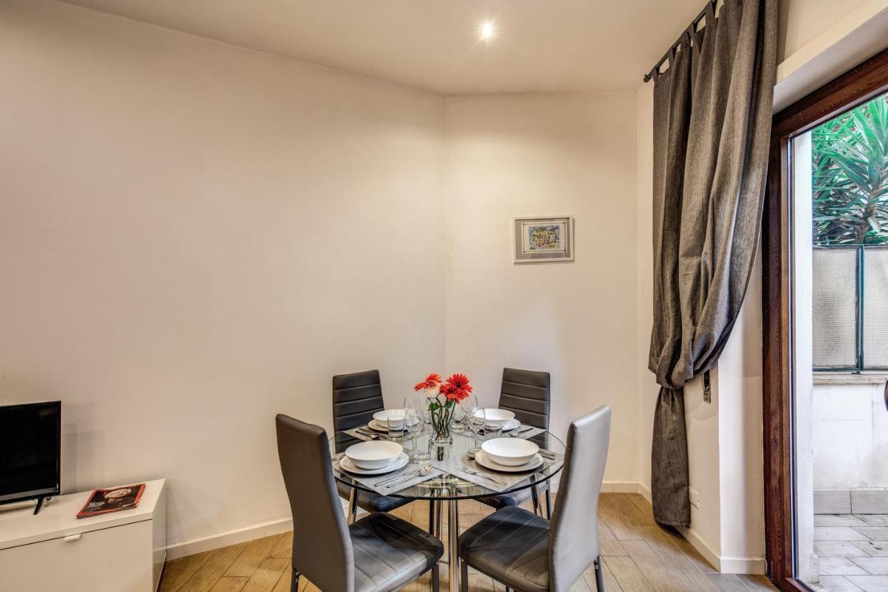M&L Apartments - Ardesia Colosseo Рим Екстер'єр фото