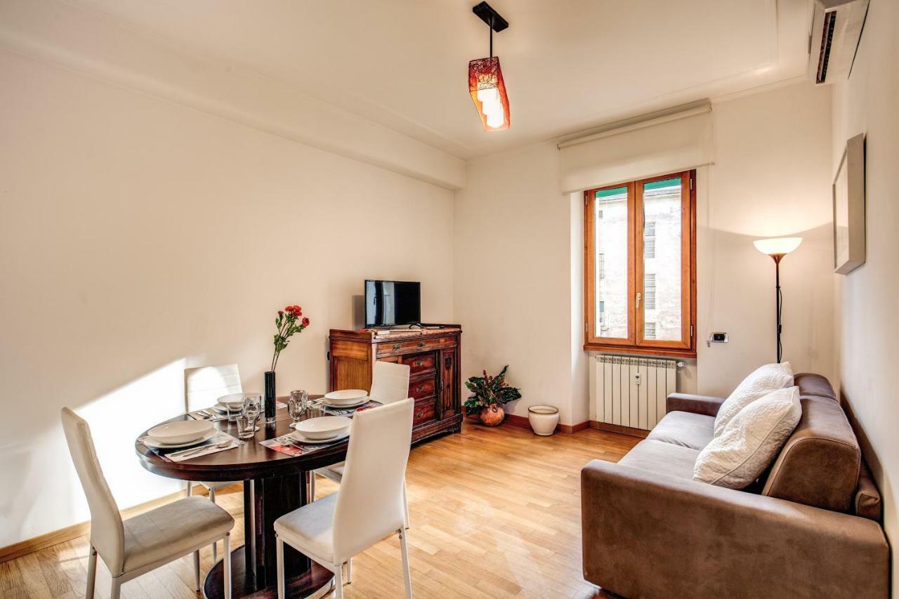 M&L Apartments - Ardesia Colosseo Рим Екстер'єр фото